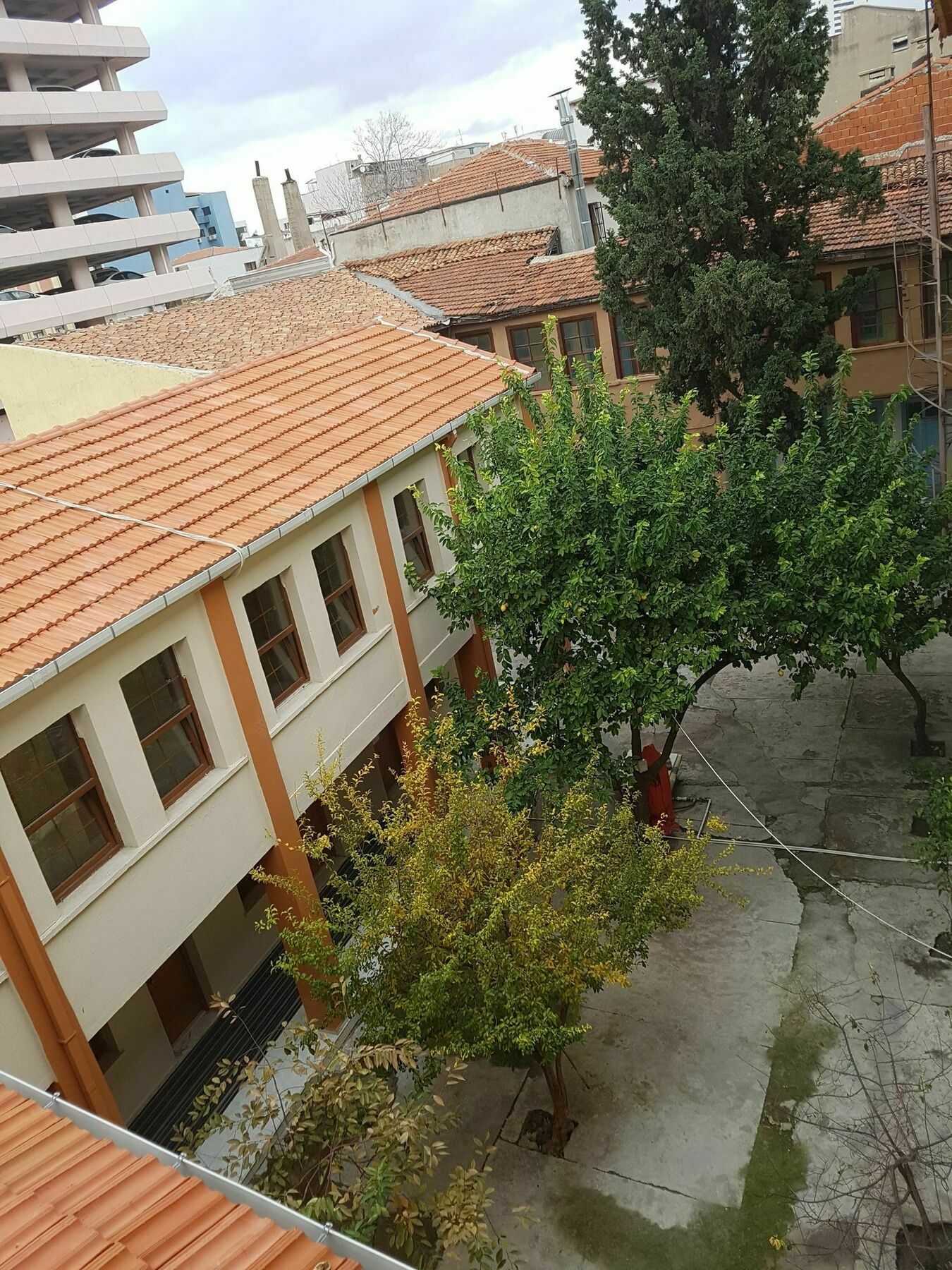 Tarihi Manisa Akhisar Esmirna